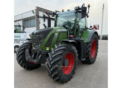 Fendt 718 vario S4 Usagé