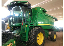 John Deere T560 Usato